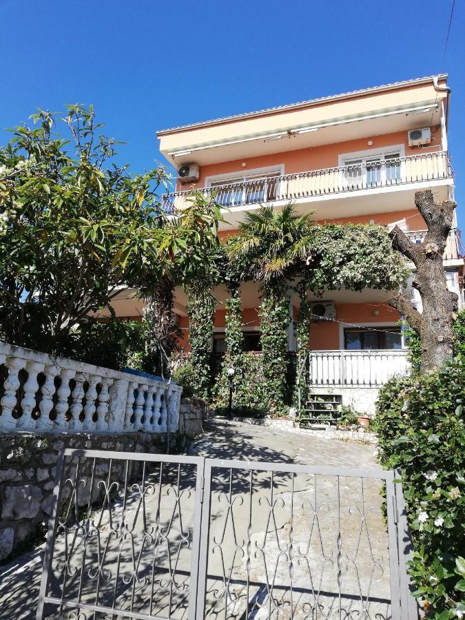 Apartmani Zafaranic تْسْغيكفانِتْسا المظهر الخارجي الصورة